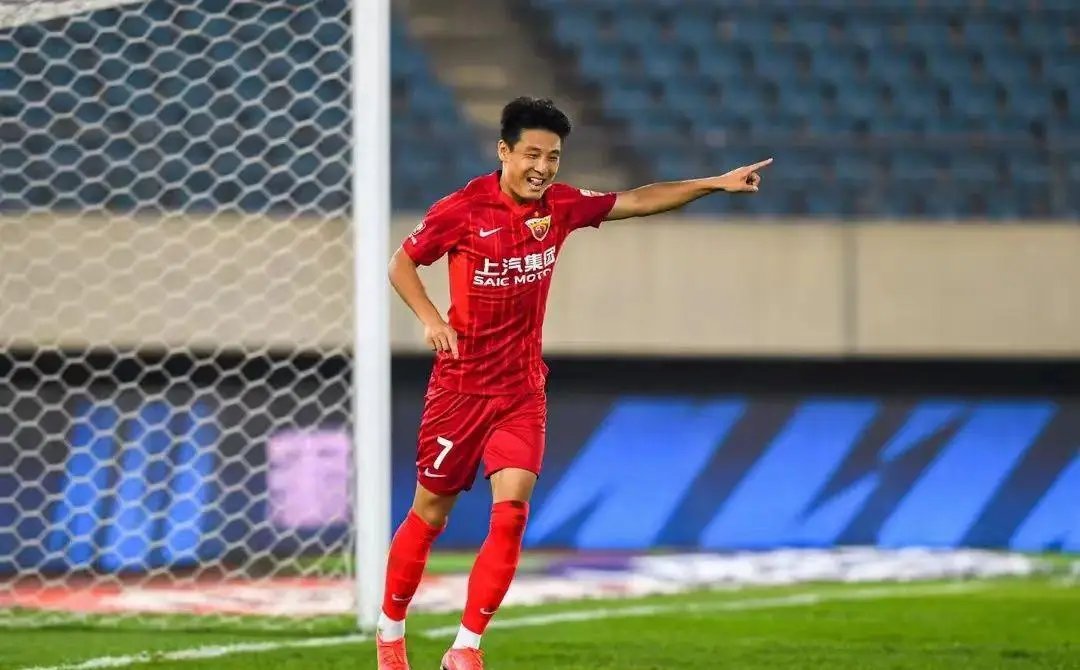 九游体育网页版登录入口-关于上海上港球员展现技术特点，备战下场对手的信息