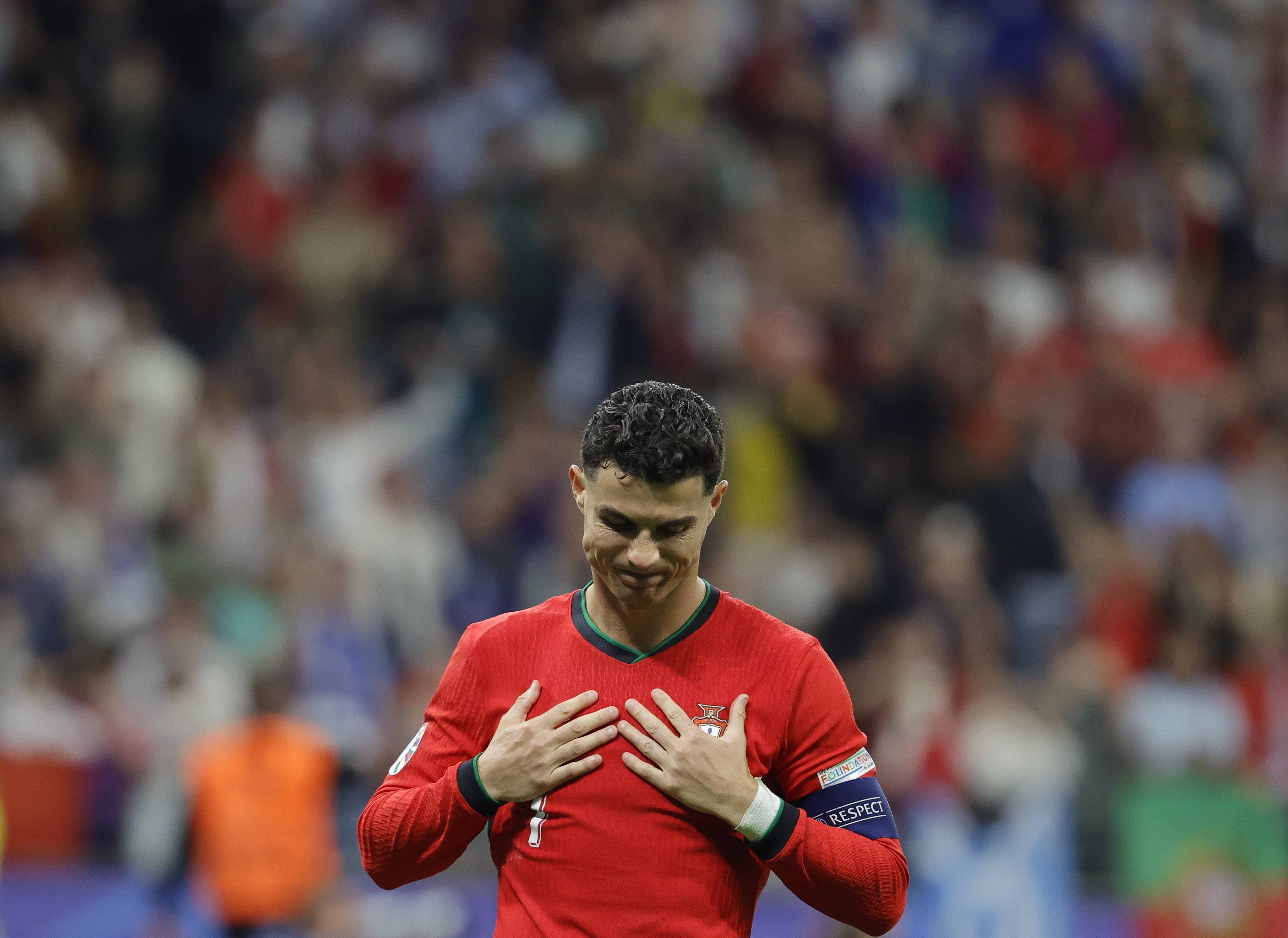 包含葡萄牙在关键比赛中力克对手,晋级欧洲杯半决赛的词条 包含葡萄牙在关键比赛中力克对手,晋级欧洲杯半决赛的词条