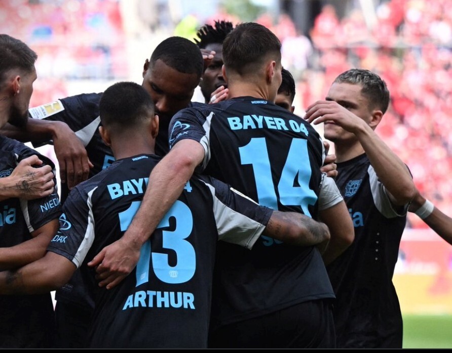 九游体育地址-包含勒沃库森客场告负，积分榜下滑的词条