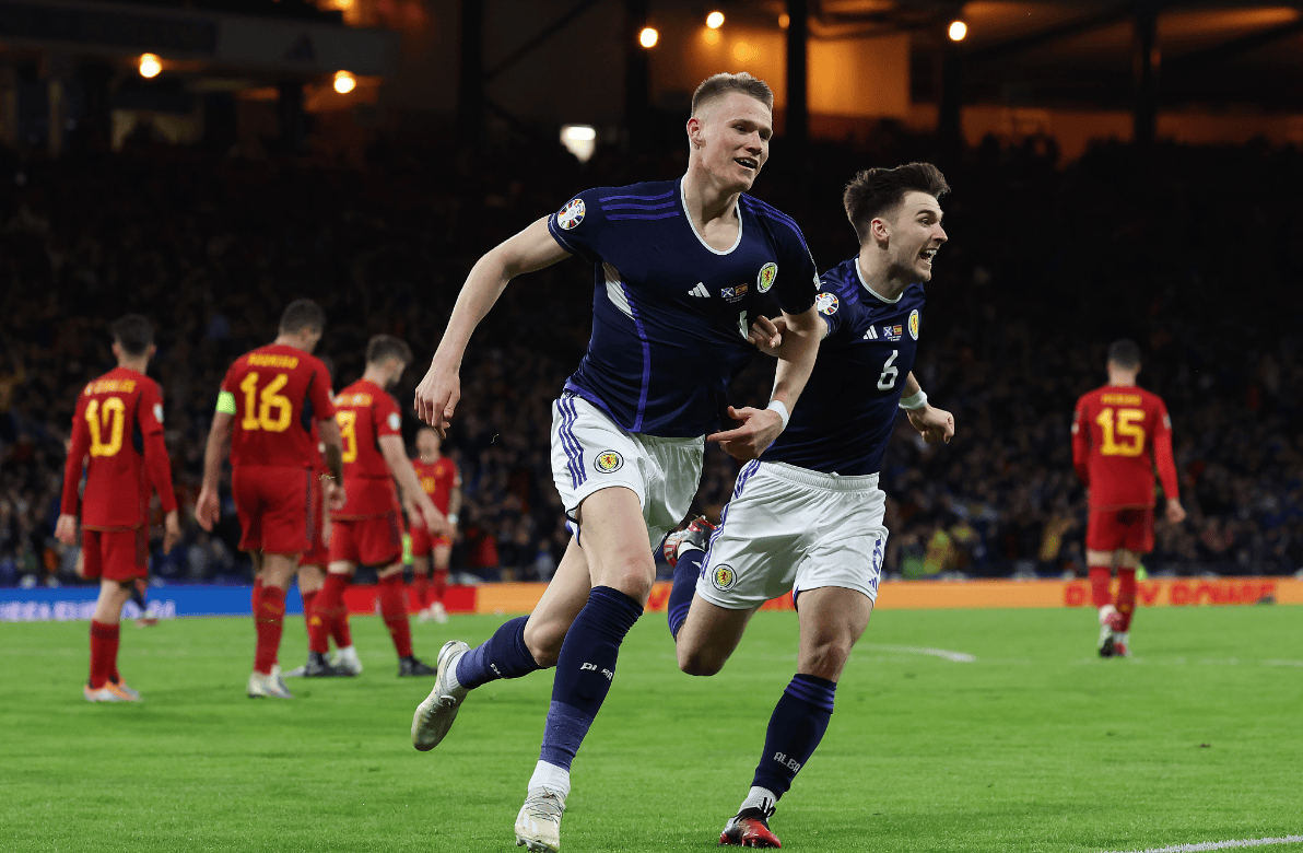 九游体育网页版登录入口-欧国联赛中展现出色表现，球员实力晋升