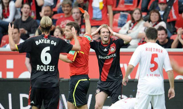 九游体育网站-弗赖堡门将连续多场零封，稳固防线的简单介绍