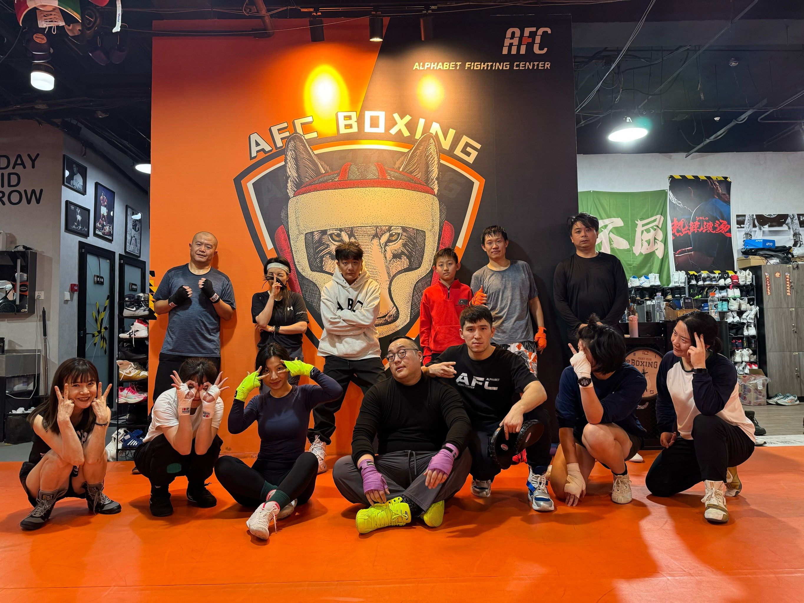 加拿大代表团在拳击比赛中发挥出色 加拿大代表团在拳击比赛中发挥出色