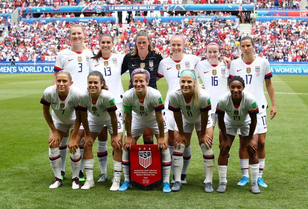 九游体育平台-美国队在女子足球赛上表现出色