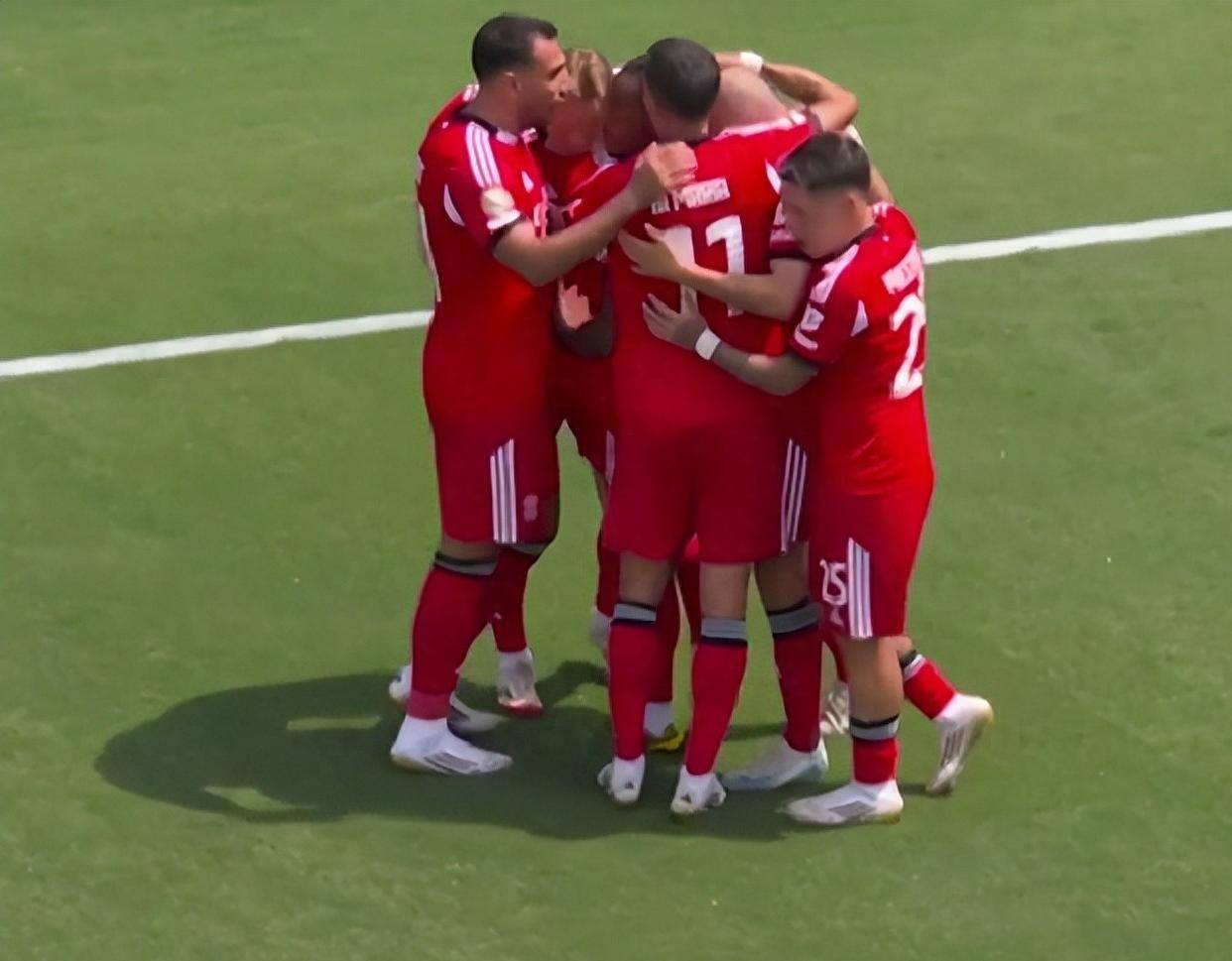 九游体育app下载-拜仁慕尼黑客场不敌对手，实力悬殊