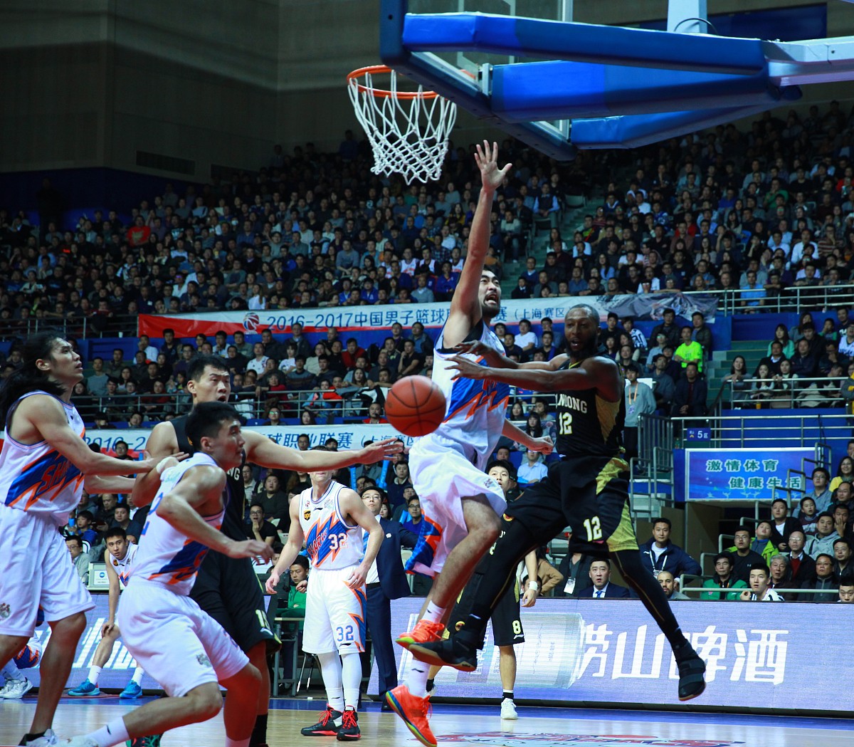 九游体育网站-包含球场上的激情不会停歇，每一场比赛都惊心动魄！的词条