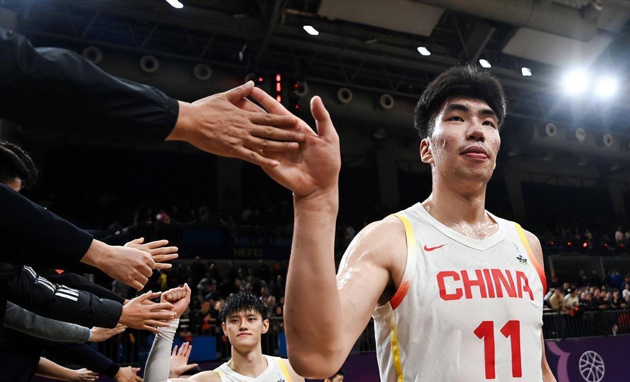 关于球队之间的对抗展示出了强者之间的风采的信息 关于球队之间的对抗展示出了强者之间的风采的信息