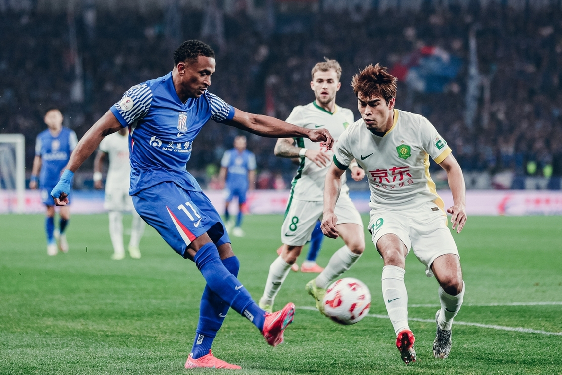 上海申花客场力争胜利,赛前备战紧张 上海申花客场力争胜利,赛前备战紧张