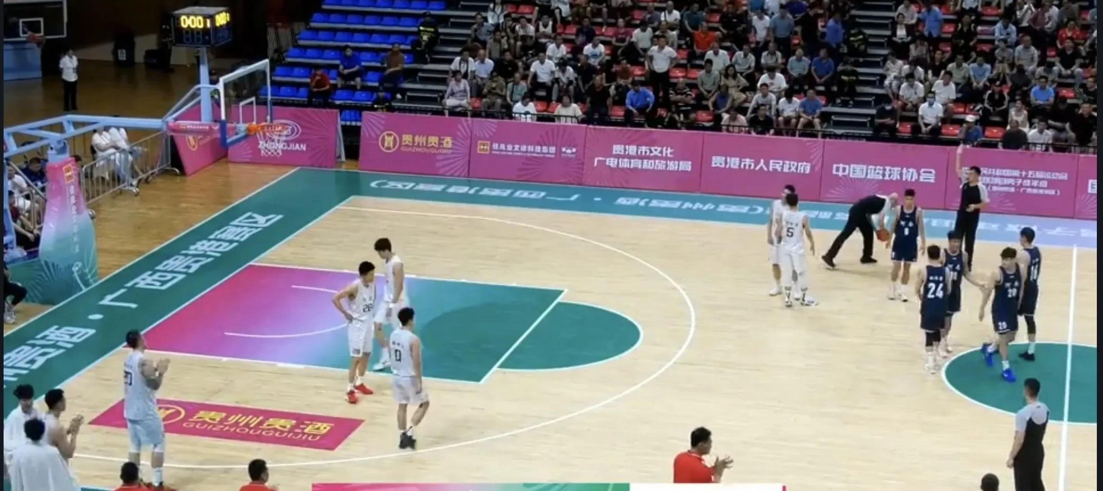 包含国际篮球赛场激战连连,各队争夺胜利的词条 包含国际篮球赛场激战连连,各队争夺胜利的词条