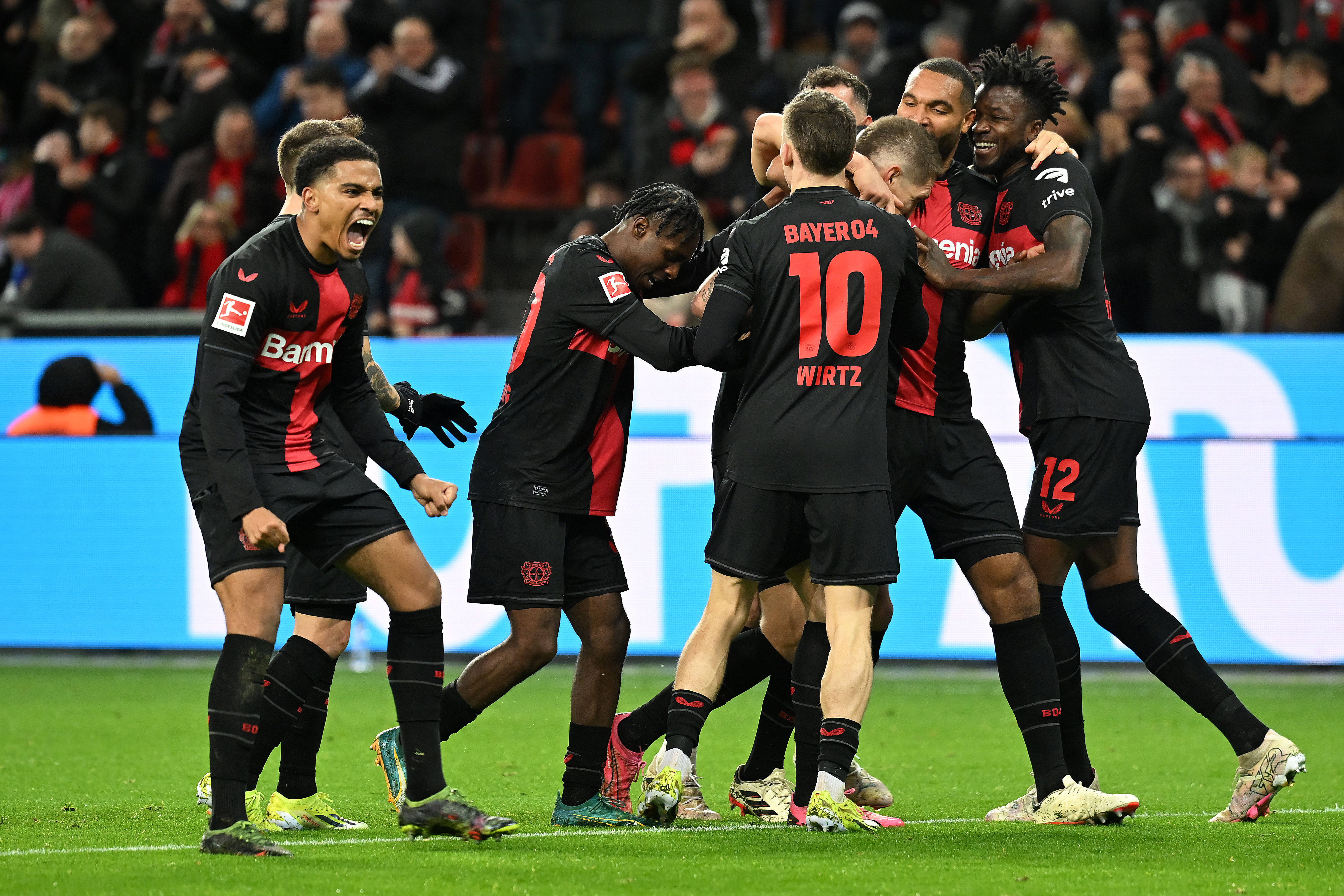 包含勒沃库森难堪惨败,客场被萨尔茨堡终结连胜!的词条 包含勒沃库森难堪惨败,客场被萨尔茨堡终结连胜!的词条