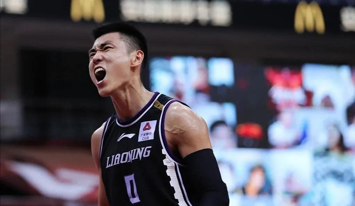 九游体育网站-内线大将压哨得分，引领球队走向胜利