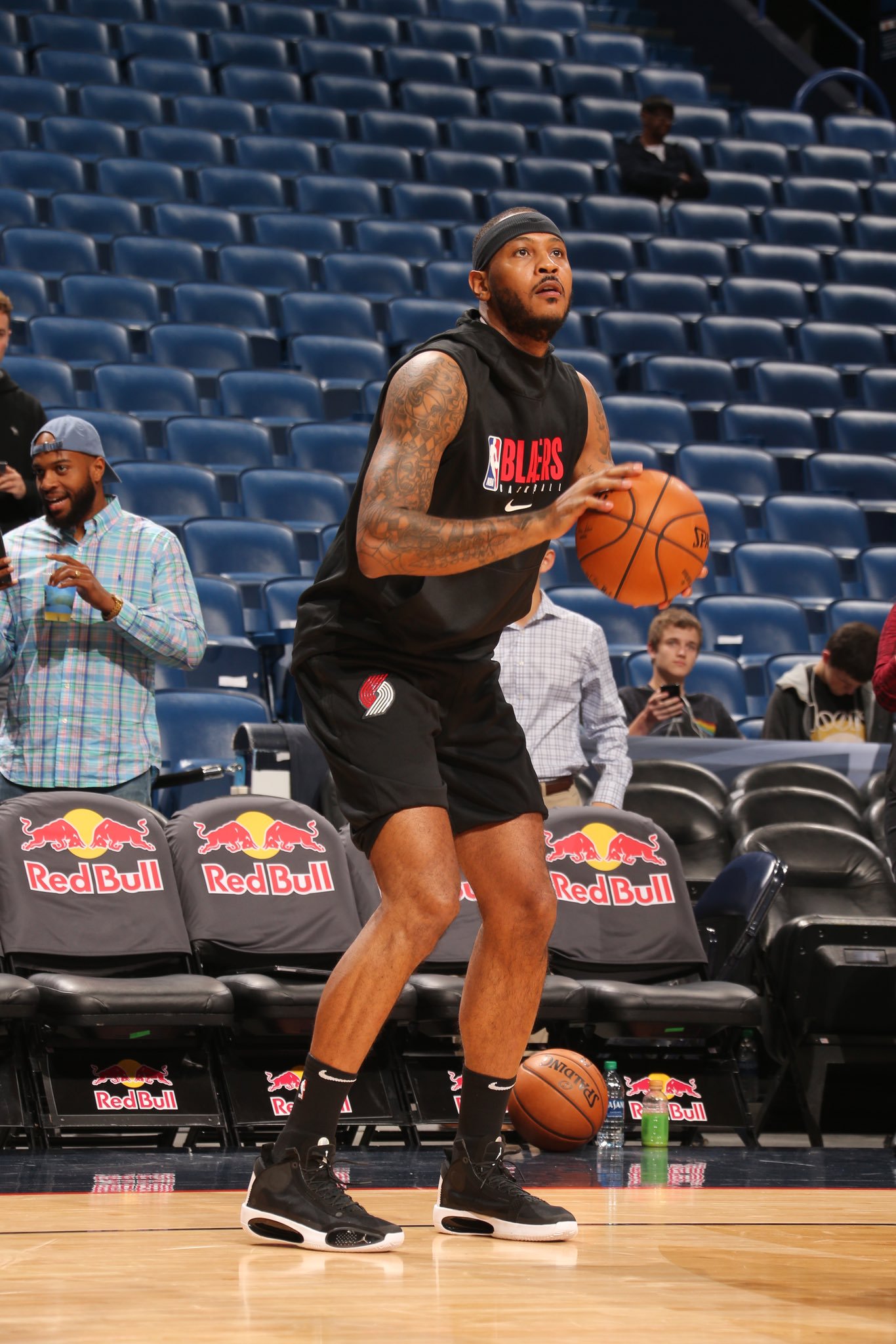 包含开拓者外线火力强大，成为对手关注焦点的词条