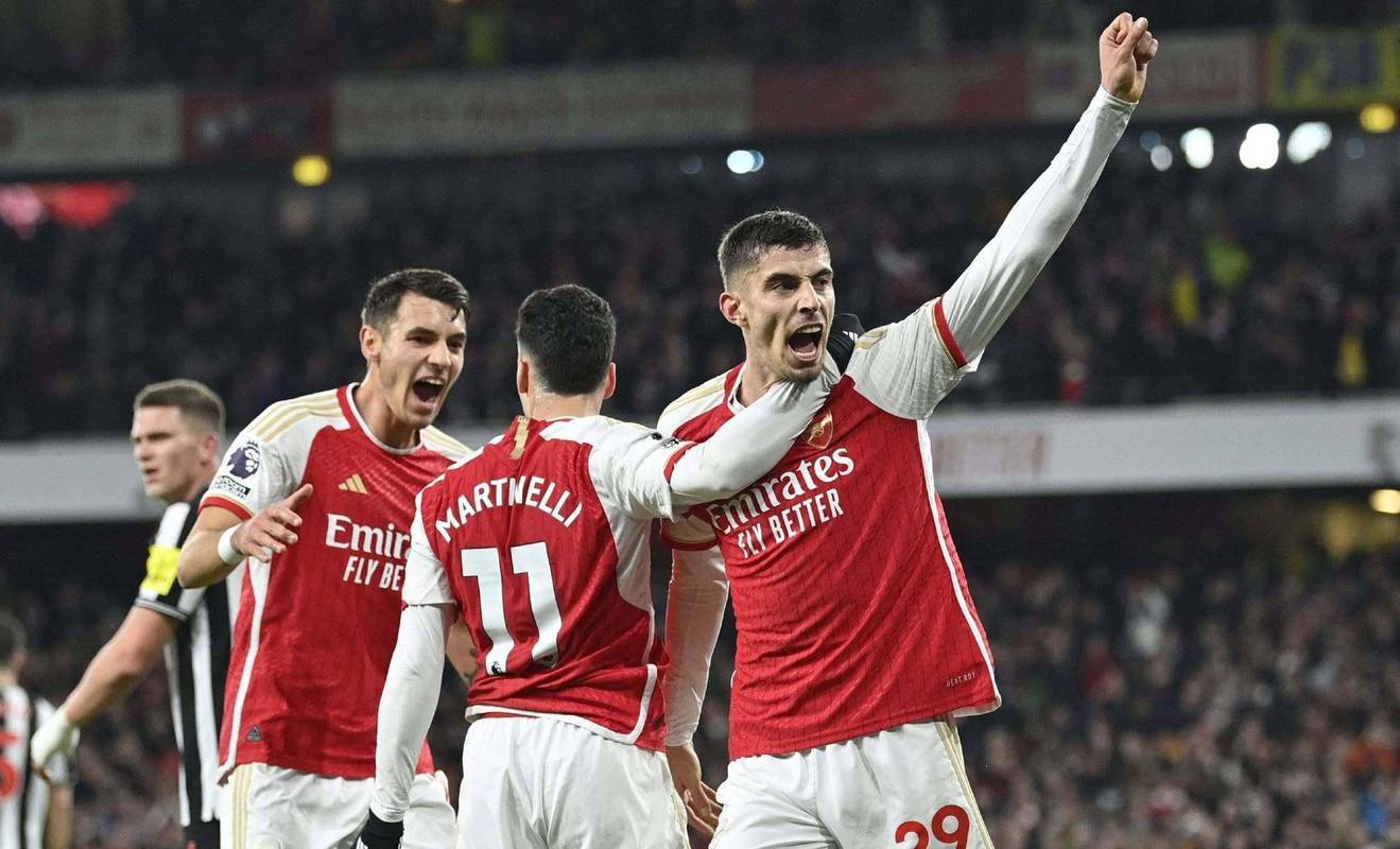 九游体育地址-南安普顿客场逼平阿森纳，保级形势再起！