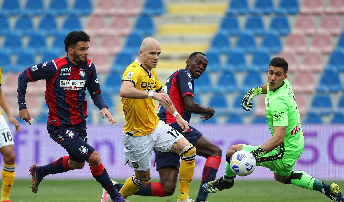 九游体育链接-那不勒斯客场告捷，英勇表现