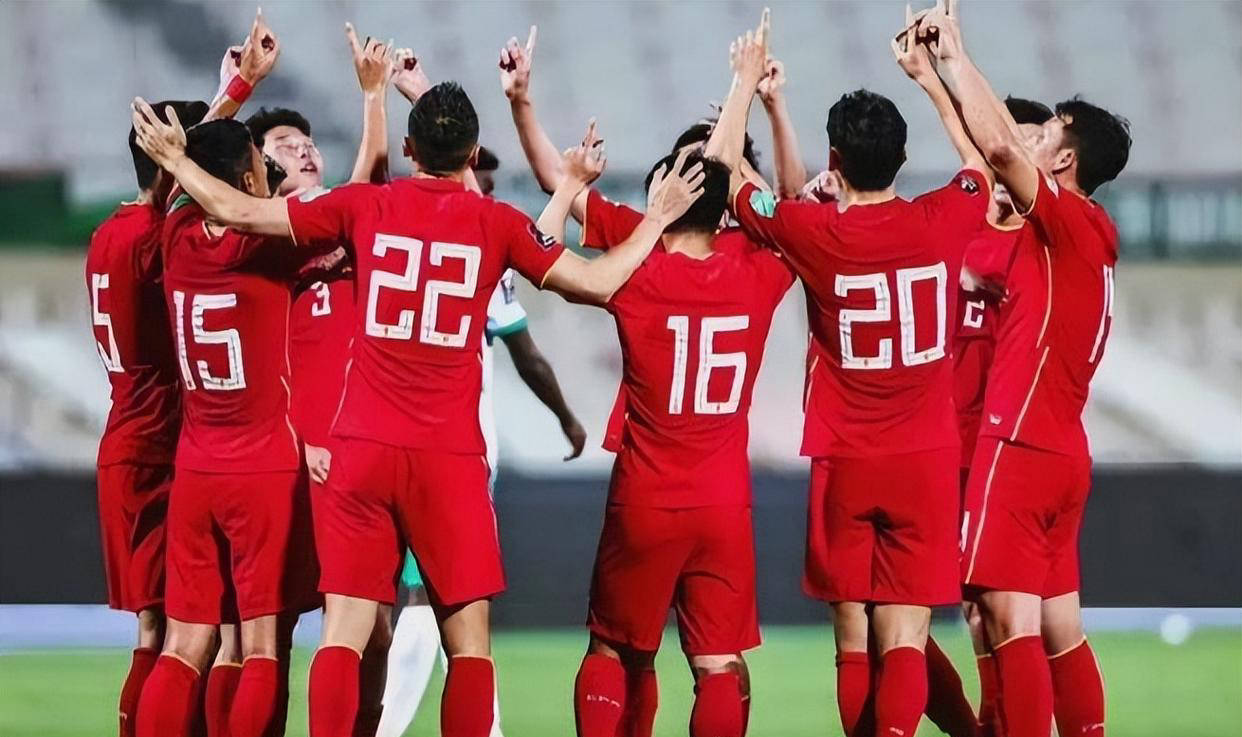 中场策应升级，球队蓄势待发