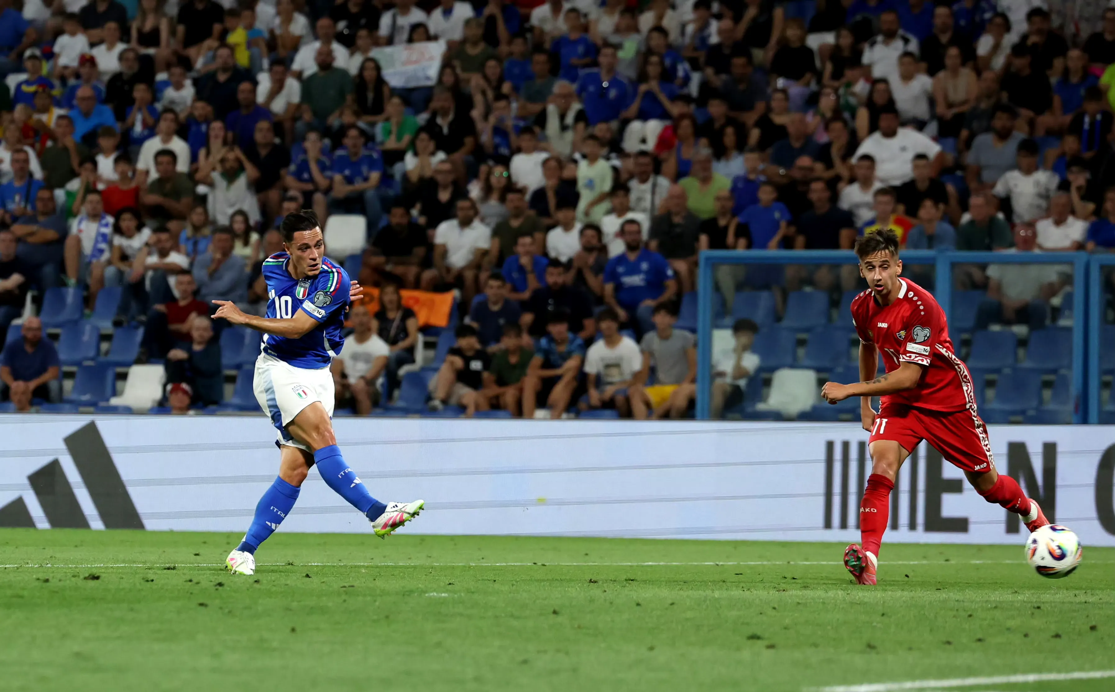 九游体育app下载-意大利选手成功晋级体操半决赛